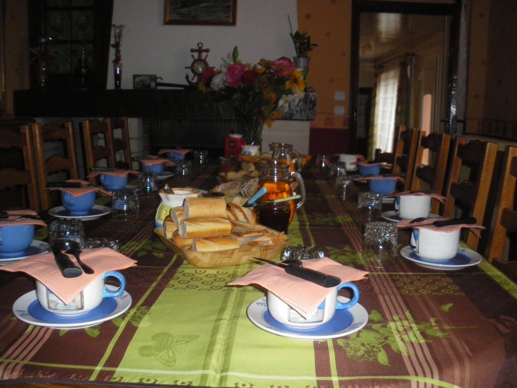 エクモヴィル Les Coquillettes Bed & Breakfast エクステリア 写真